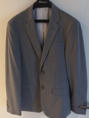 Egara Men's Light Grey Suit Jacket Blazer | 36 Short | Excellent Condition